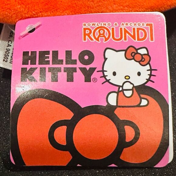 NWT Sanrio Licensed Wizard Hello Kitty in Red Cape 11” plush Round 1 Exl… - Picture 3 of 3